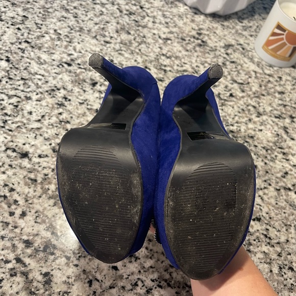 Sexy Royal Blue Ruffle Stiletto Platform Heels sz 8.5 - Picture 6 of 7